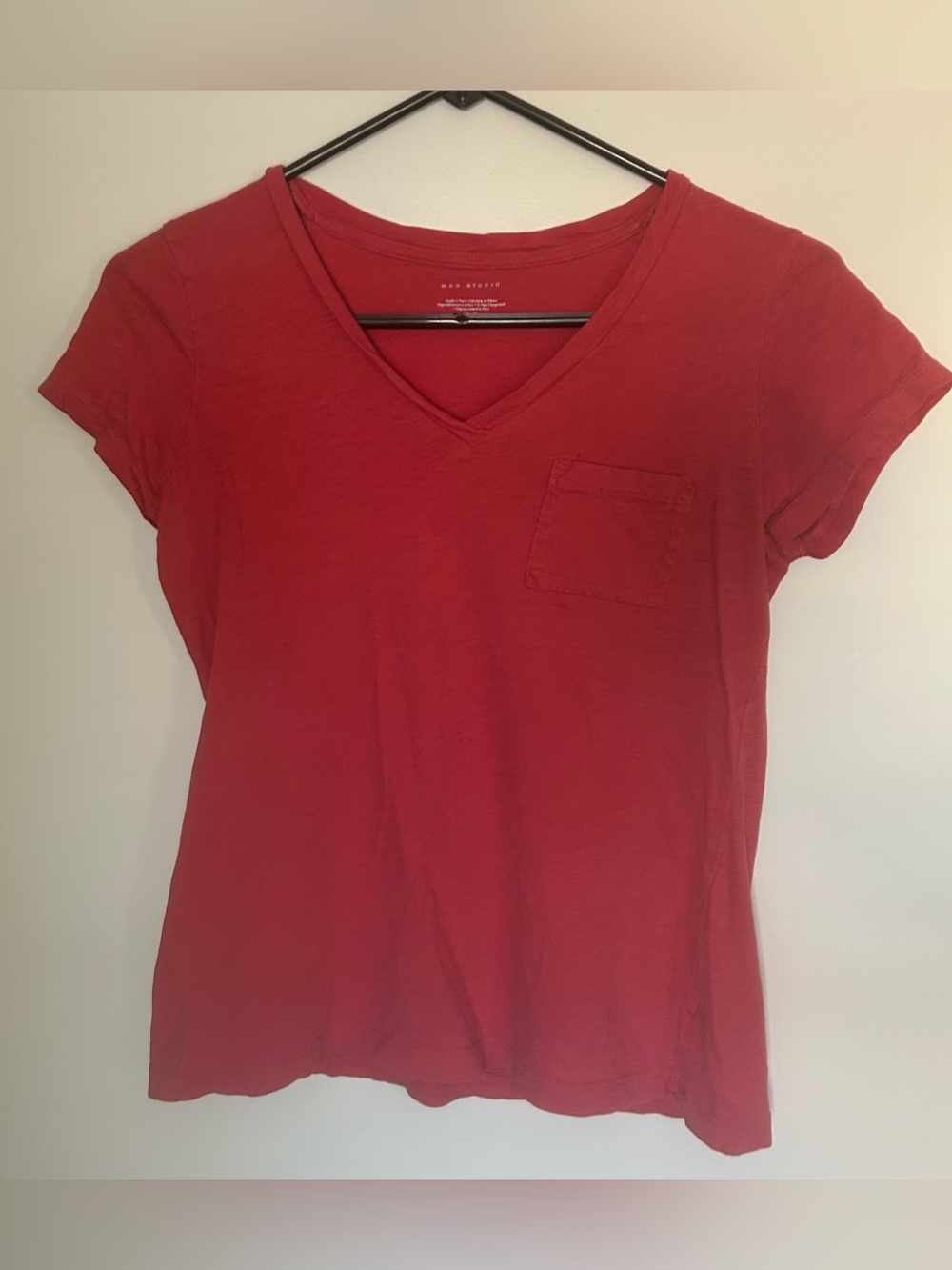 MAX STUDIO S/P Women's Red V-Neck Pocket Tee Short Sleeve Lightweight Casual